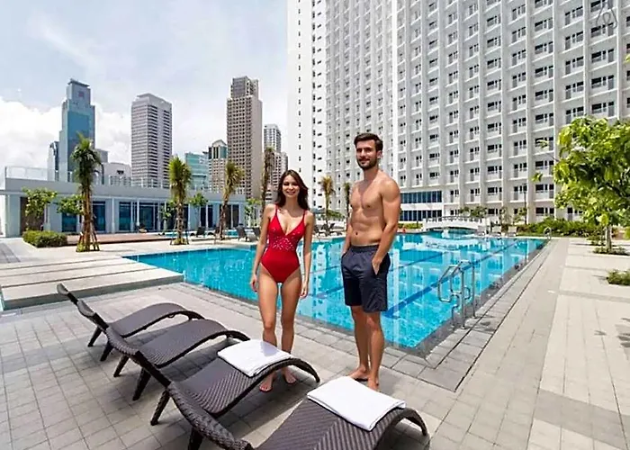 At Jazz - Makati Tower D High-floor Serviced With Skyline Views Hotel 5*