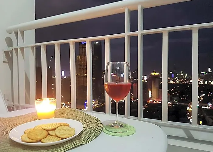 At Jazz - Makati Tower D High-floor Serviced With Skyline Views Manila